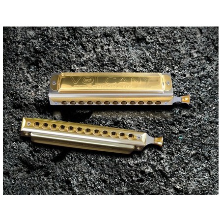 Seydel Volcany chromatic harmonica