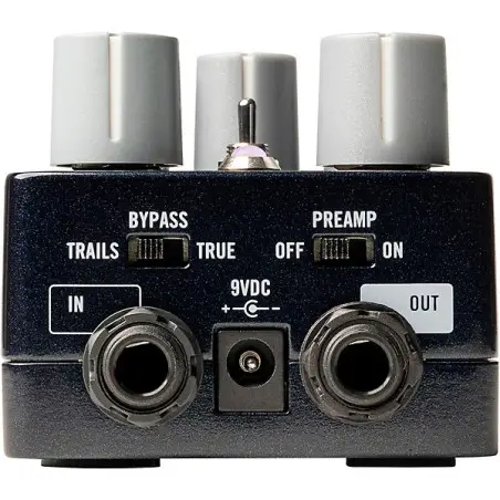 UAFX Tape Echo delay pedal