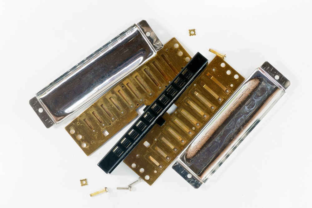 Harmonica maintenance - harmonica parts.